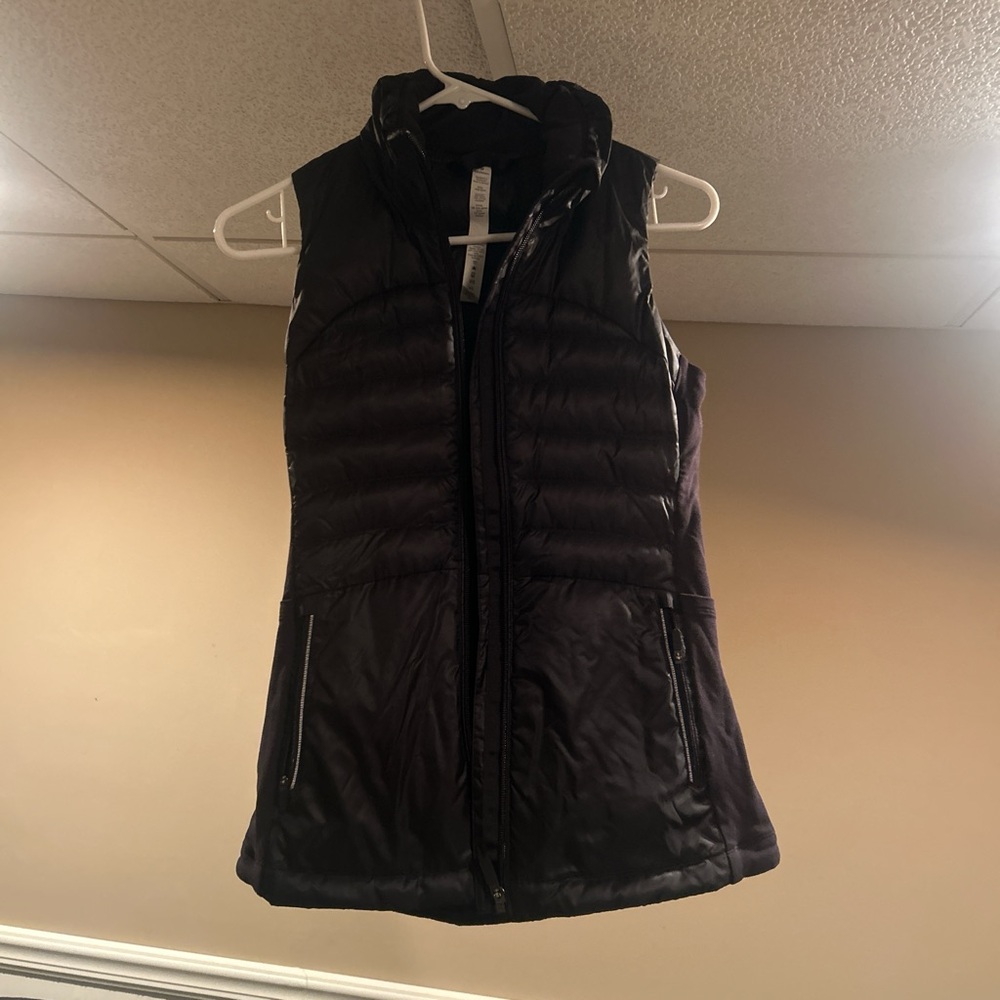 Lululemon women’s vest